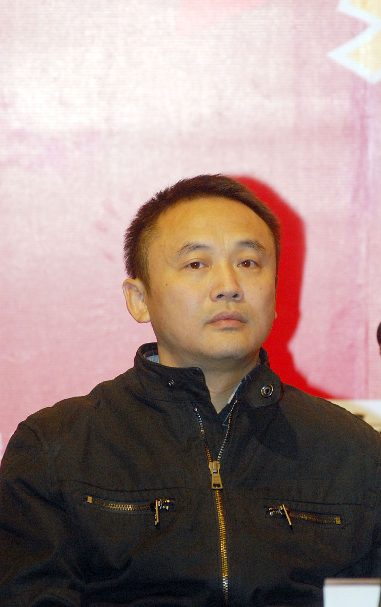 2006年10月27日,北京,众多导演出席重庆卫视的选秀节目《第一次心动》