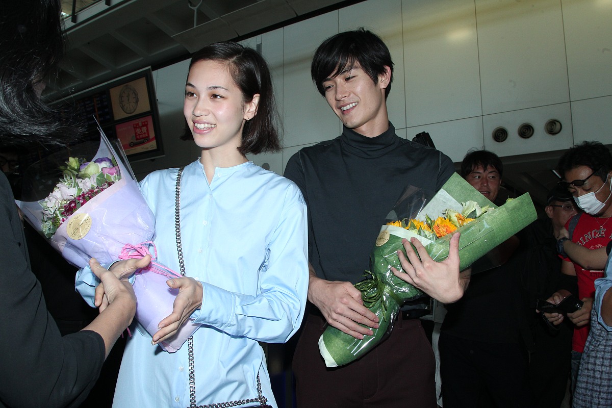 进击的巨人中如果主角不是从艾伦开始的话有什么其它更好的主角选择莱纳怎么样若是以莱纳为主角开始你会怎么写一个莱纳为主角的进击的巨人的小说