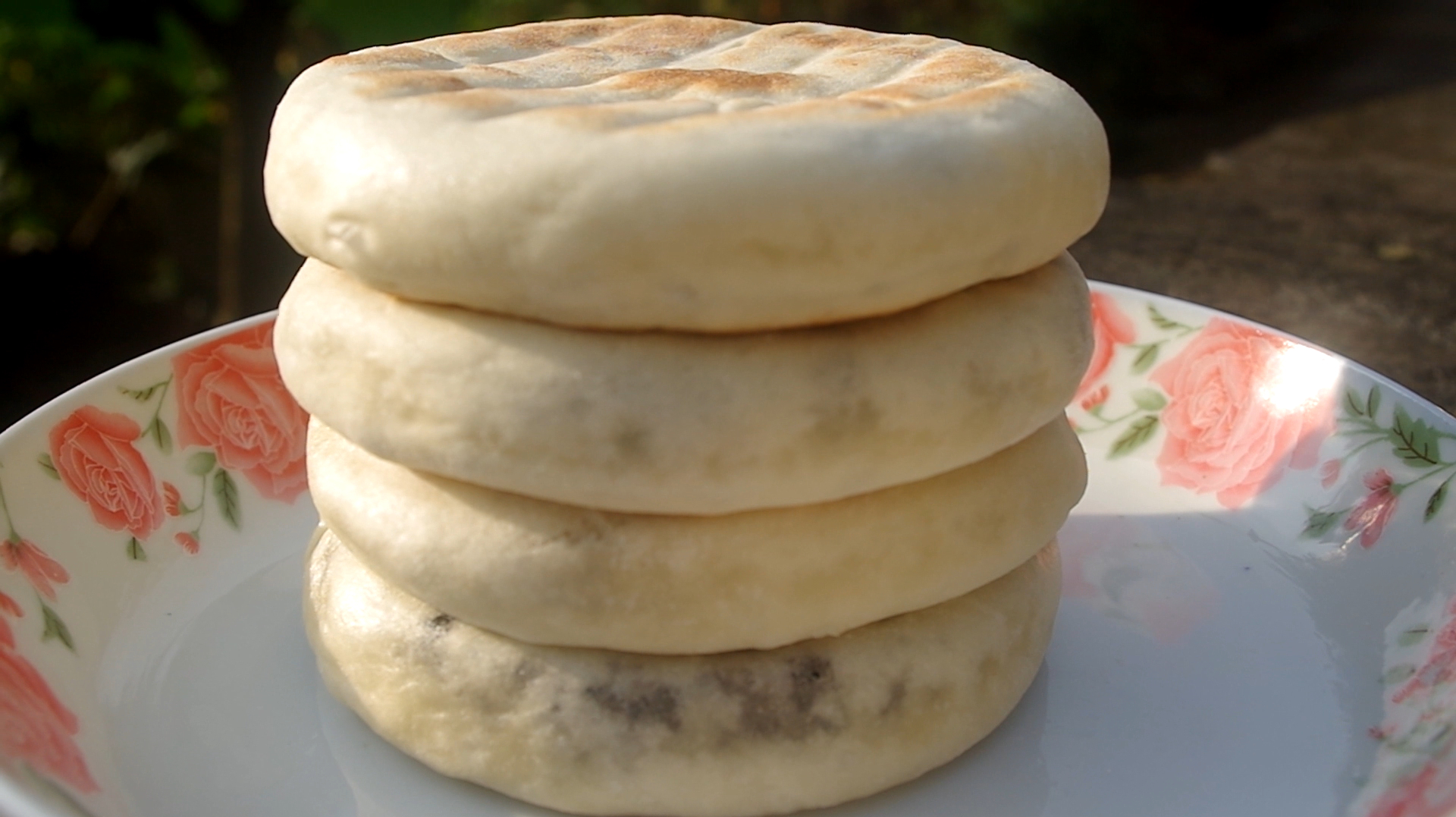 芝麻烧饼最好吃的做法,外酥里软,做法简单,学会可以摆摊了