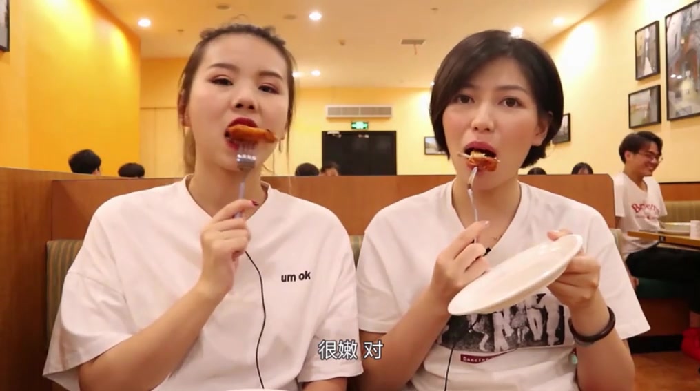 性价比秒杀必胜客的萨莉亚餐厅!美女主播边吃边夸,根本停不下来