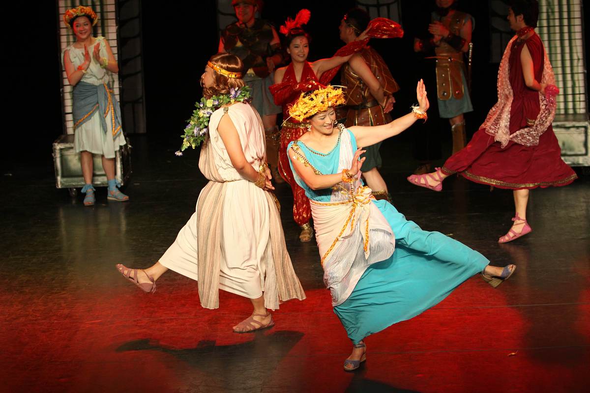 戏剧起源：从古代希腊到世界各地