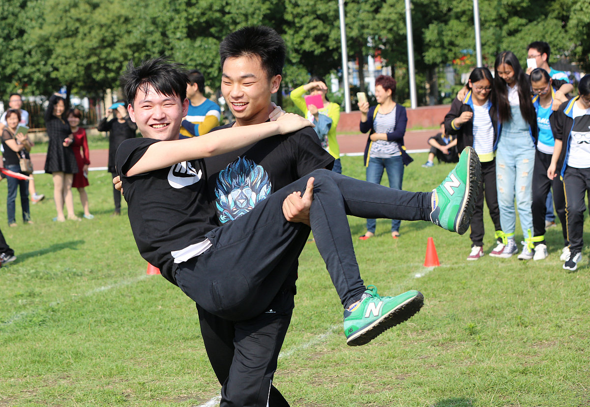 湖北省2022年规模最大的高中：设施完善，师资雄厚，助力湖北教育发展