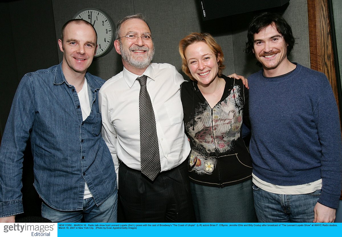 《源泉》四个主人公的英文名字1 Tang Sanzang 唐三藏2 Sun Wukong 孙悟空3 Zhu Bajie 猪八戒4 Sha Wujing 沙悟净安兰德作品《源泉》四个主人公的英文名字