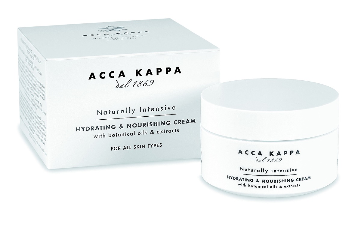 CPB眼霜真实使用感受：改善细纹、紧致眼部肌肤，焕发年轻光彩！