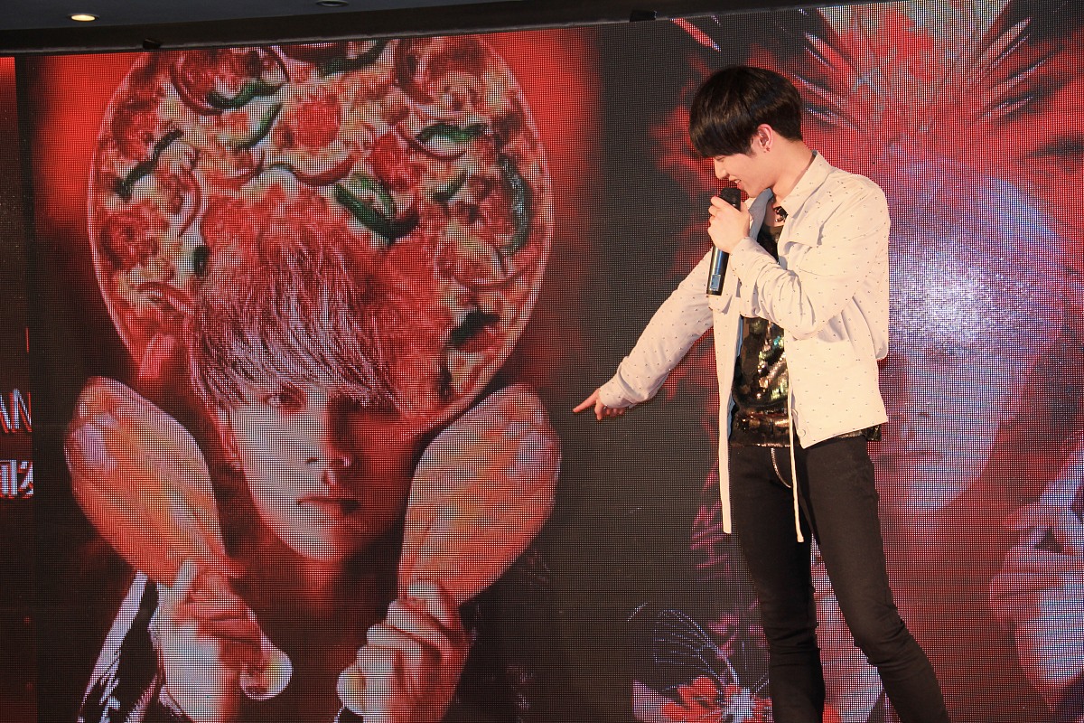 台湾音乐节删除华晨宇开场曲？ 揭秘背后原因！