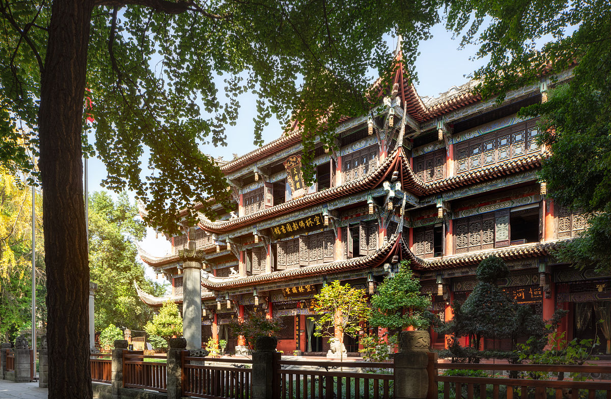 成都市省级重点公办中职学校推荐：学技能，赢未来