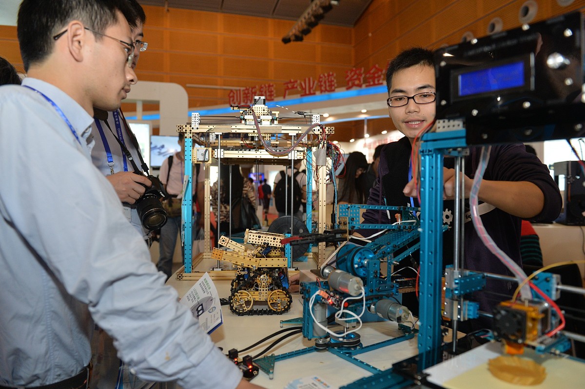 Kalman Filter Navigation for Autonomous Robots: IEEE Transactions on Aerospace and Electronic Systems