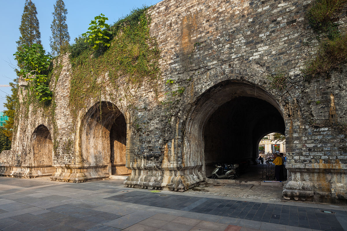 漫步金陵：探寻南京城的文化瑰宝