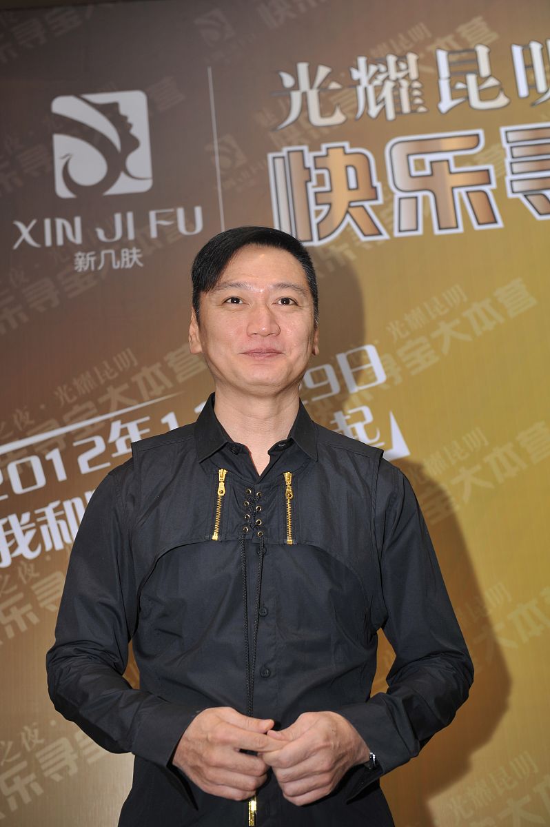 重庆忆鸟网络科技有限公司李小龙有几家公司