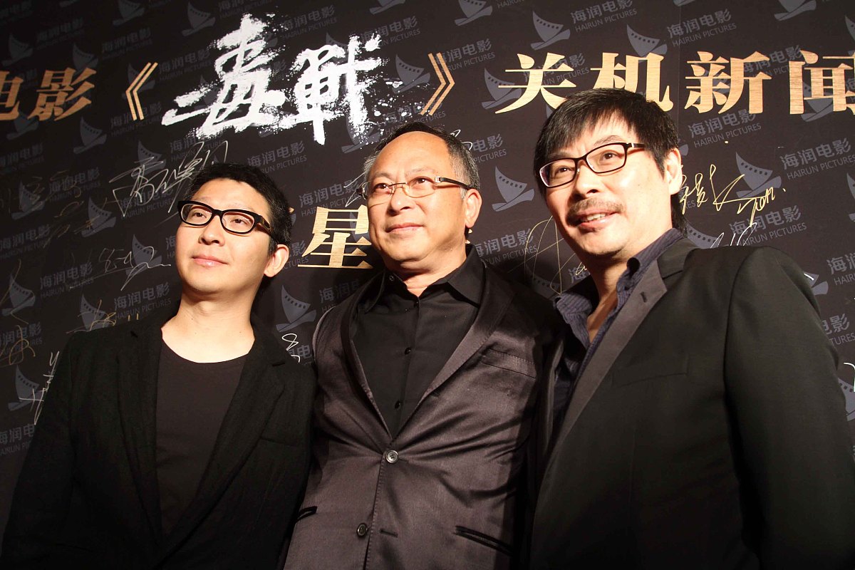 2012年4月28日,北京,年度大戏《毒战》在北京举行关机发布会.***_***+