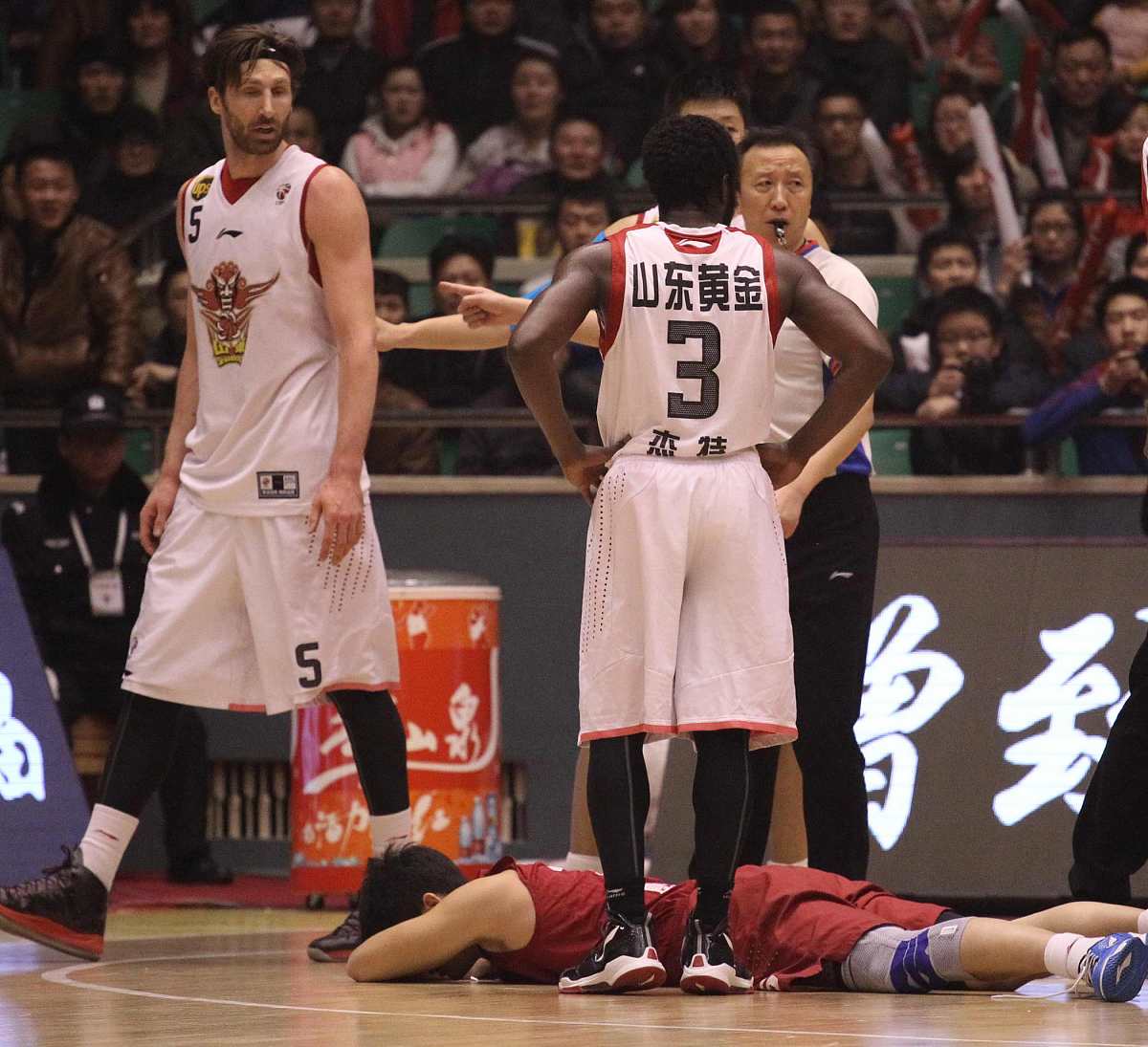 篮球杯比赛开幕式精彩结束语,激情燃烧,期待精彩比赛! 篮球杯比赛开幕式精彩结束语,激情燃烧,期待精彩比赛!