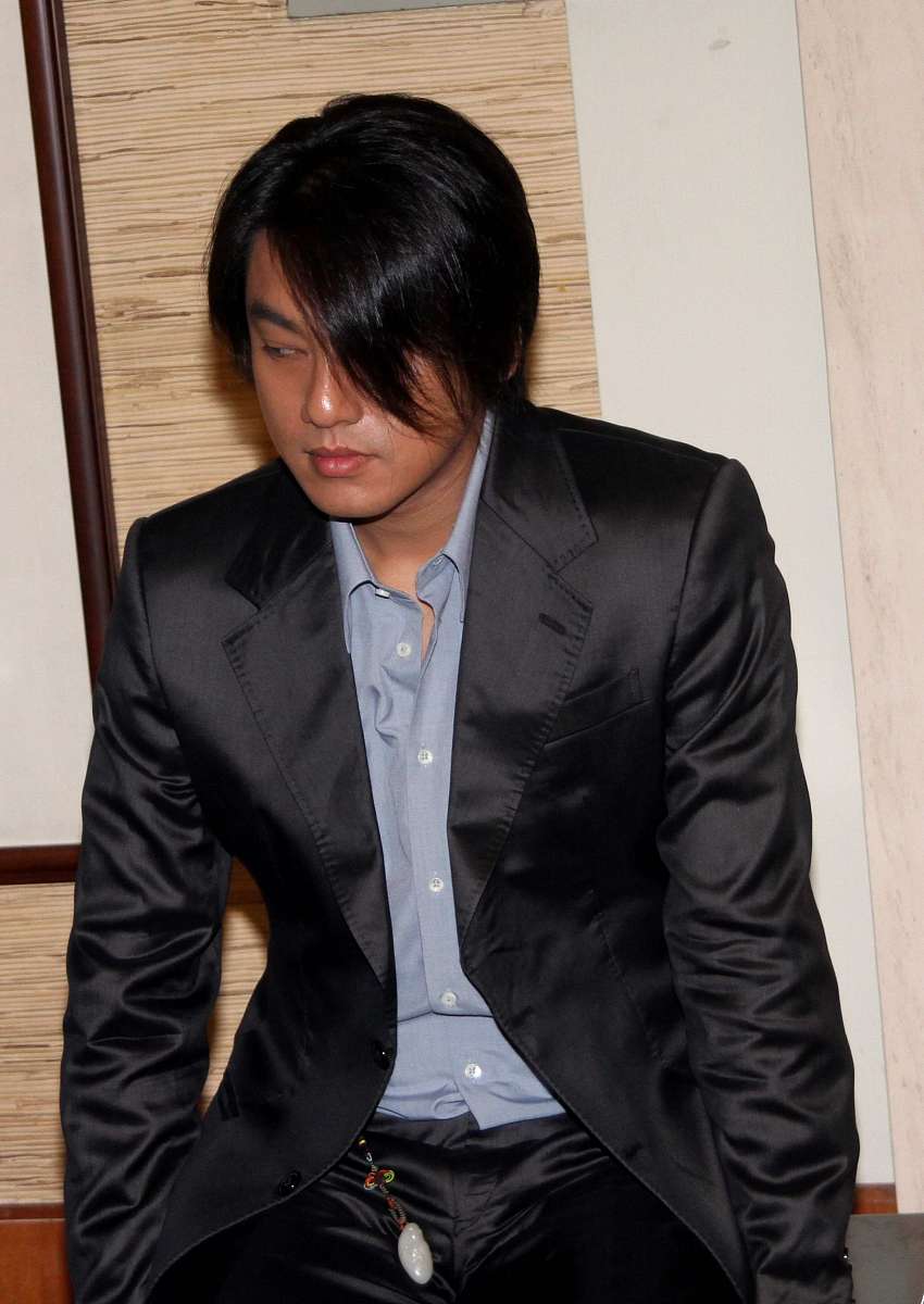 2010年8月10日,杭州,电视剧《富二代》(又名《没有承诺的爱》)新闻发