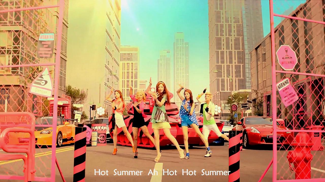 [图]来自宋茜f(x)组合的《Hot Summer》真是个欢乐的夏天 中字