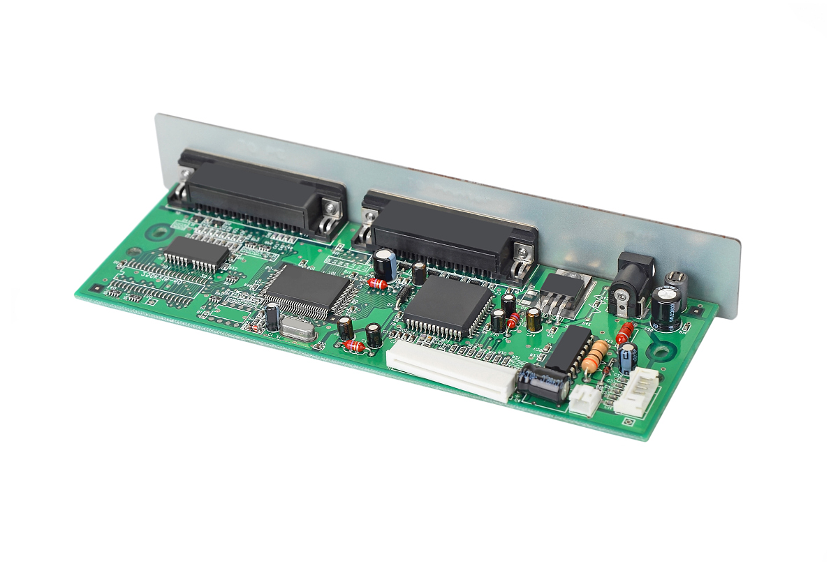 1000字基于单片机智能轮椅有语音识别避障电机驱动。的结论与展望与不足。随着人口老龄化的加剧和残疾人口的增加智能轮椅成为了一种越来越受欢迎的辅助工具。目前市场上已经有许多种类的智能轮椅其功能也越来越完善。本文通过对基于单片机的智能轮椅进行研究和实验探究了其语音识别、避障和电机驱动的功能。一、语音识别语音识别是智能轮椅的核心功能之一它可以让使用者通过语音发送指令从而控制轮椅进行相应的操作。在实验中我