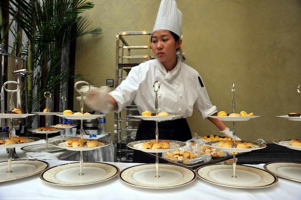 四川省经贸学校西餐工艺专业招生学制详解 - 3年制，学西餐制作、服务礼仪和文化