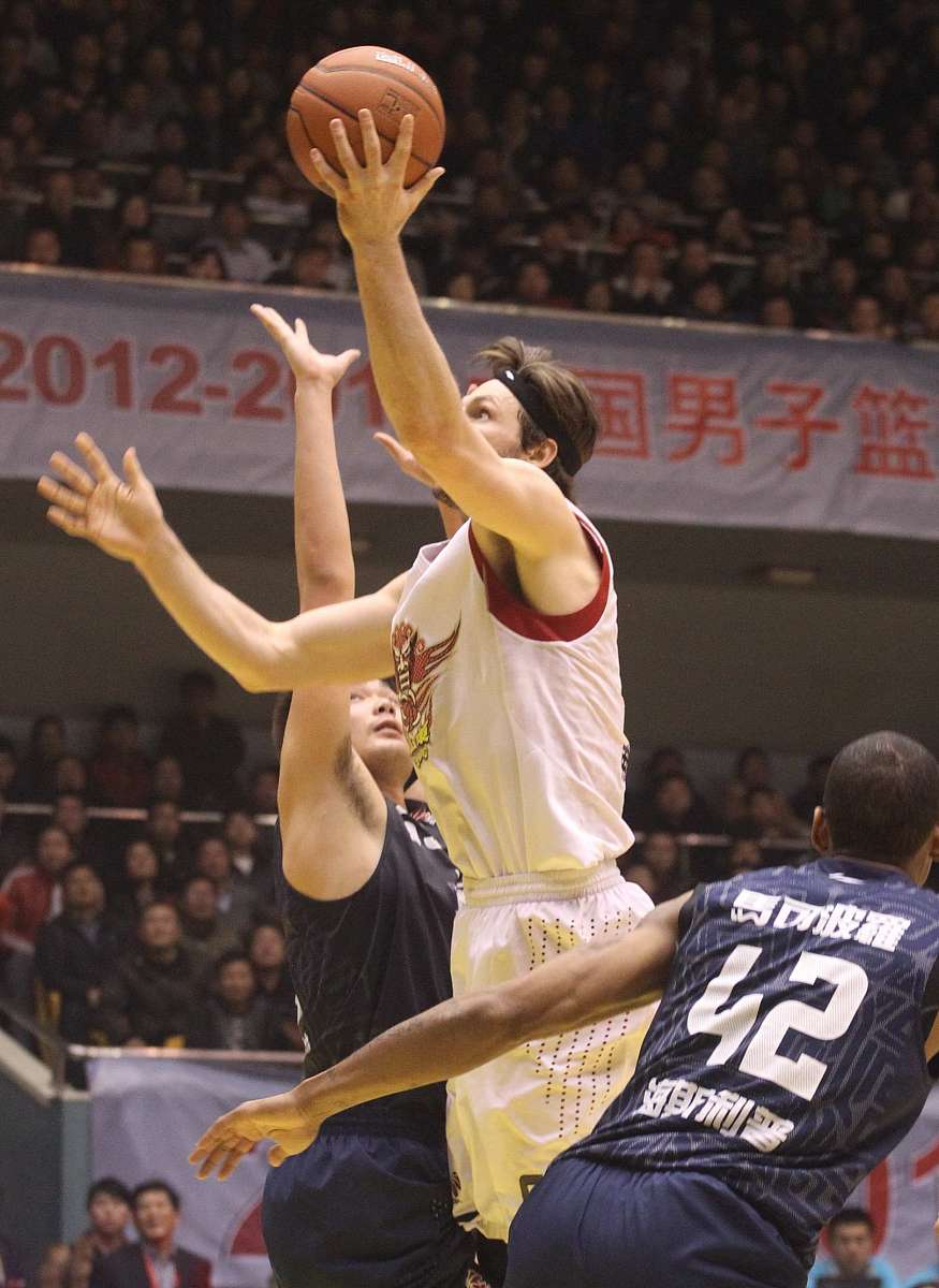 2013年3月3日,济南,12/13cba季后赛第3轮,山东黄金vs东莞新世纪.***_*