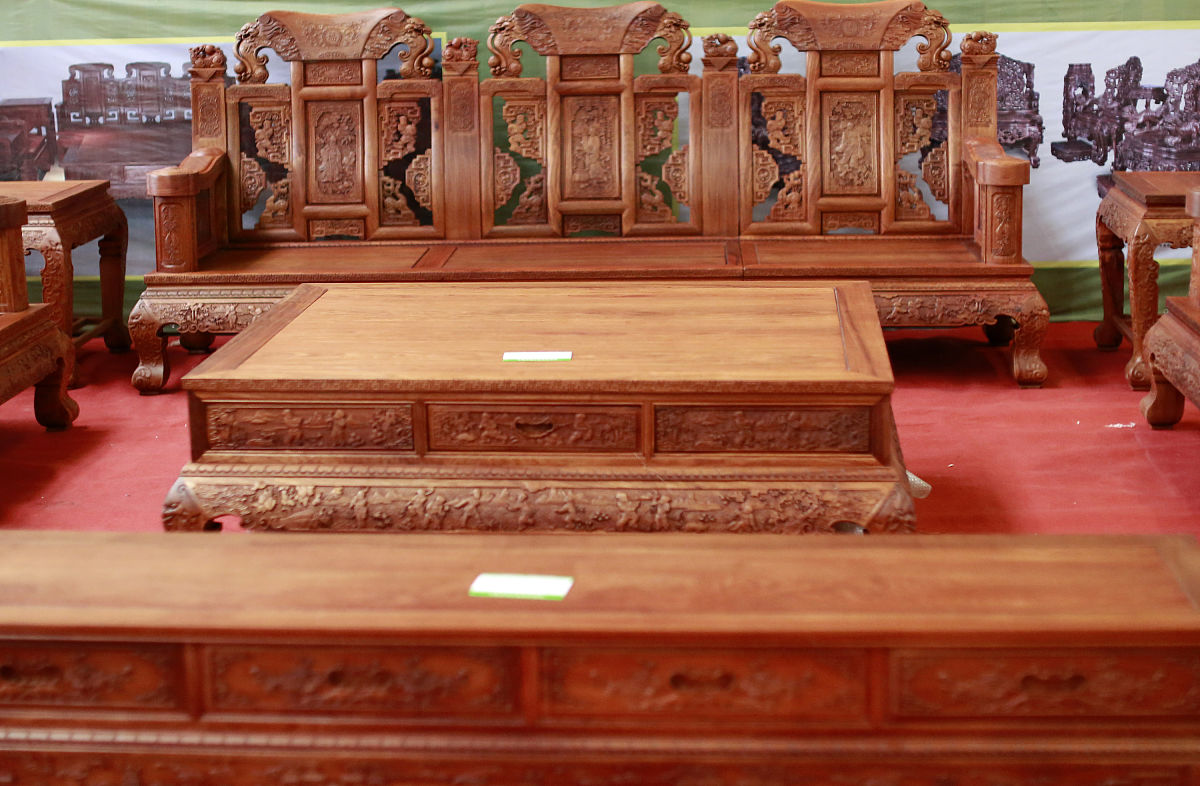 母亲，平凡中的英雄：探寻母亲的英雄本质