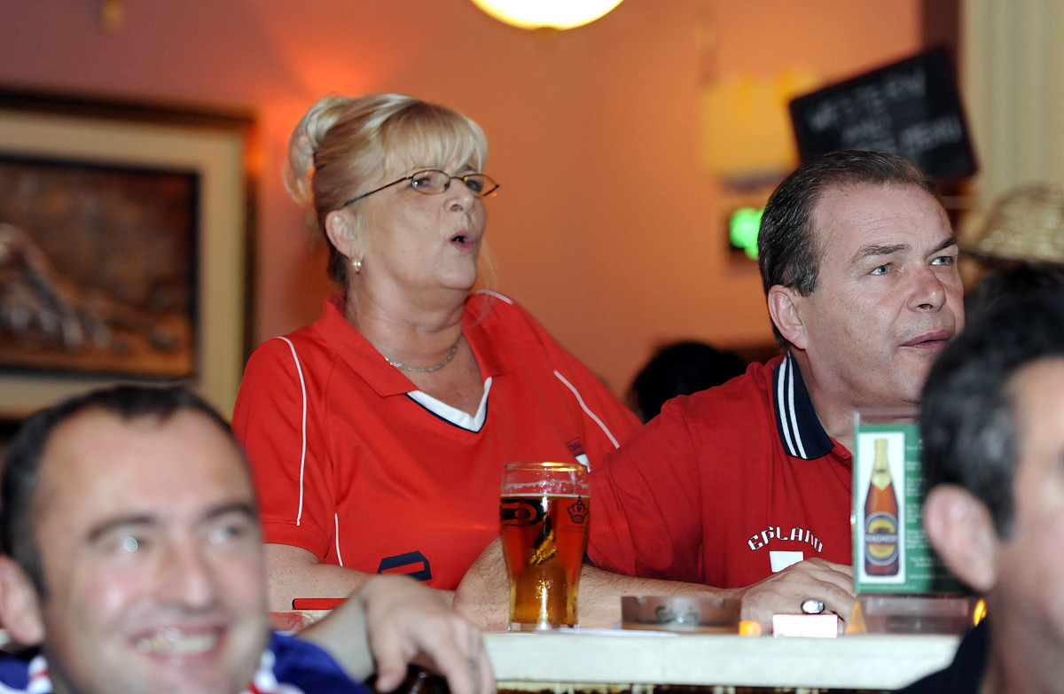 英格兰vs乌克兰：欧洲杯比赛比分预测