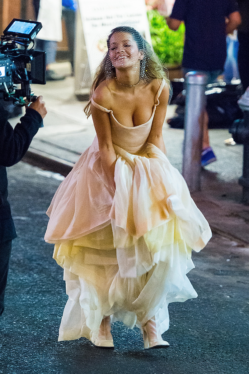 介绍一下新海诚