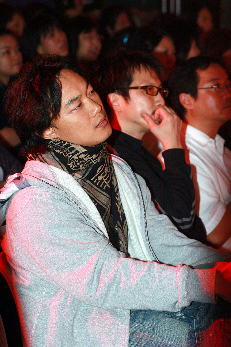 2007年4月1日,香港,4月1日是张国荣(哥哥)逝世四周年,适逢是哥哥入行