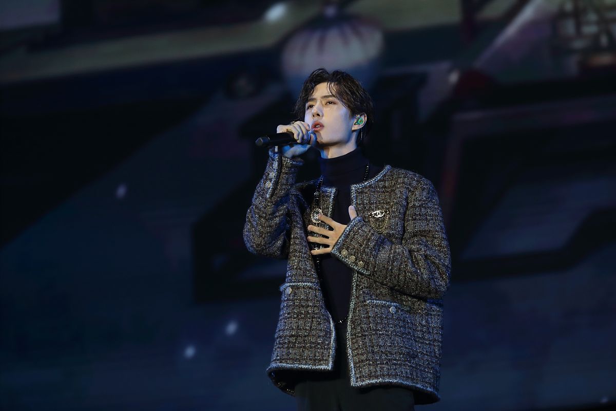 王一博的个人简历非常详细