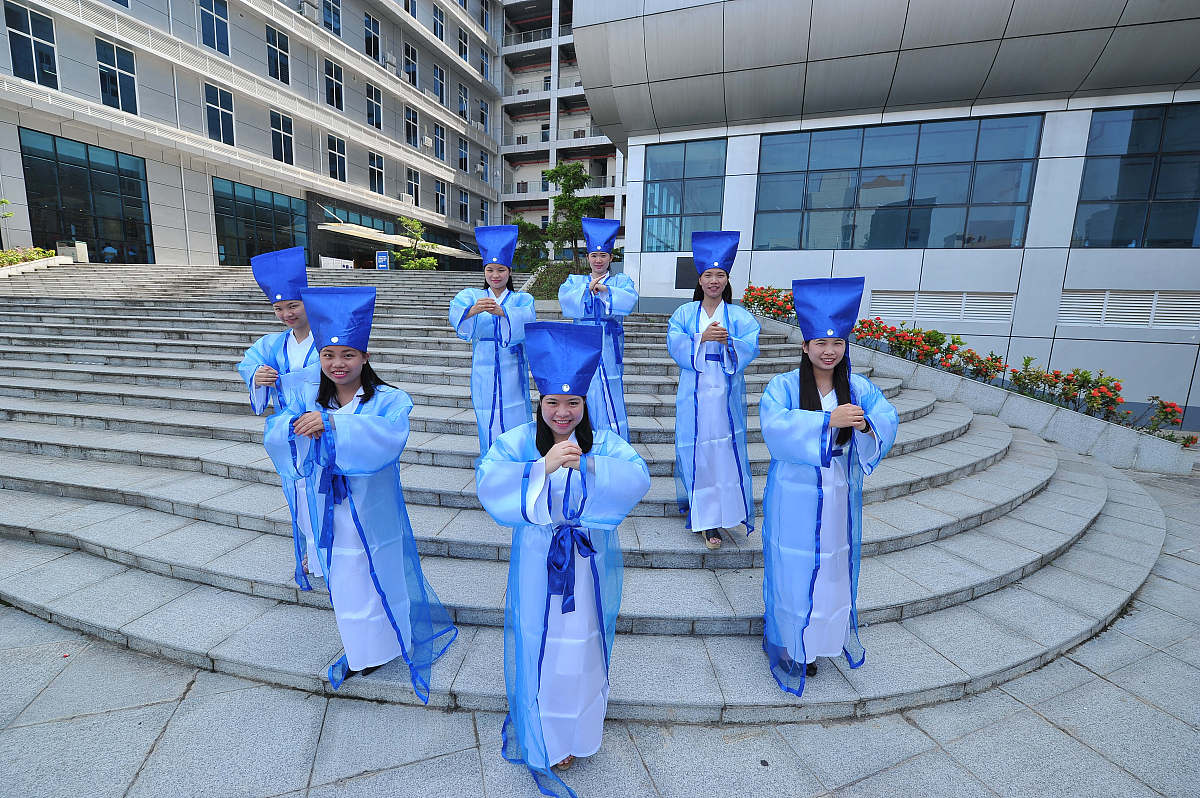 广西2023年中专学校推荐：初中毕业生报考指南