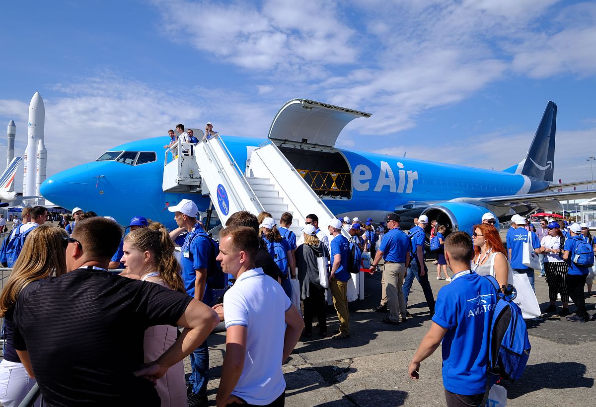 日本英国航空航天技术交流：从设计到软件的全面合作