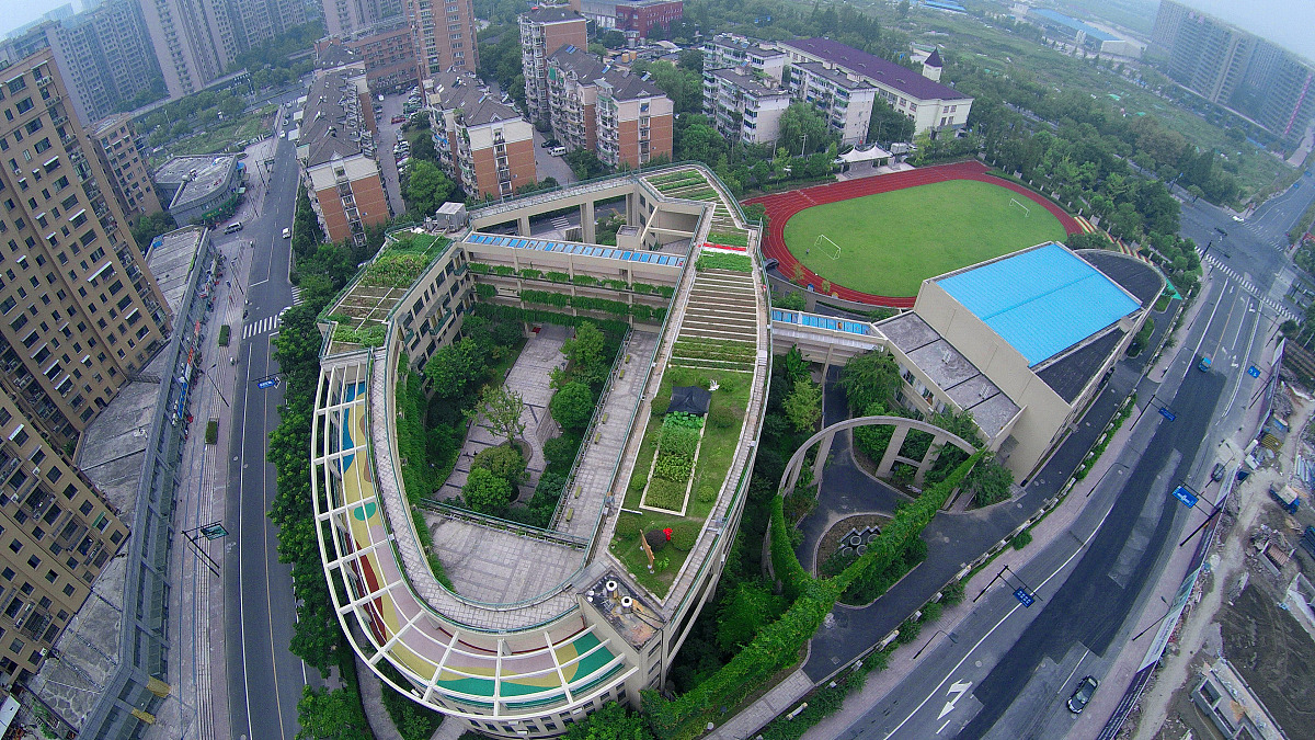 德阳应用技术职业学校道路与桥梁工程施工专业：未来发展方向及人才培养