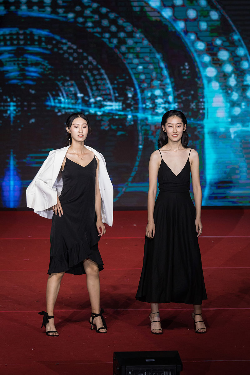 四川播音主持专业学校有哪些？ - 全面解析