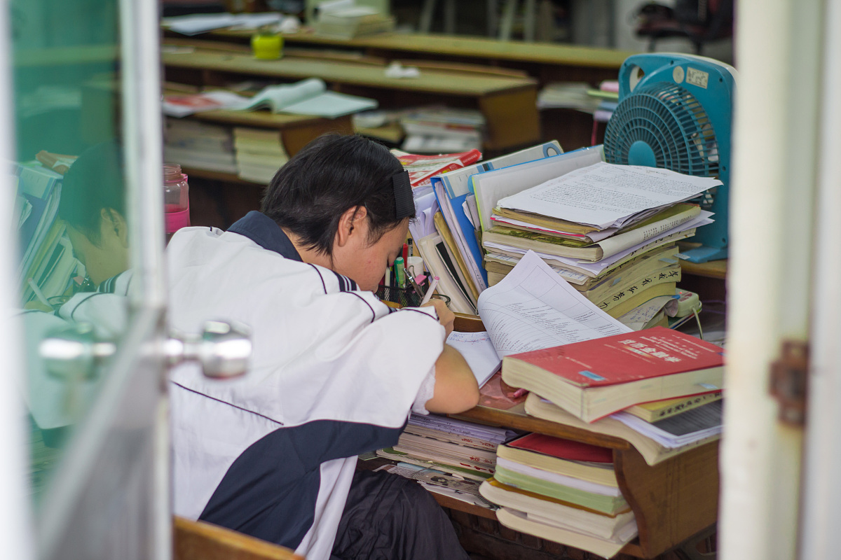 公务员考试复习技巧：高效备考攻略