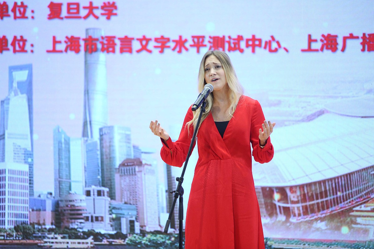 你可以为我唱首歌吗