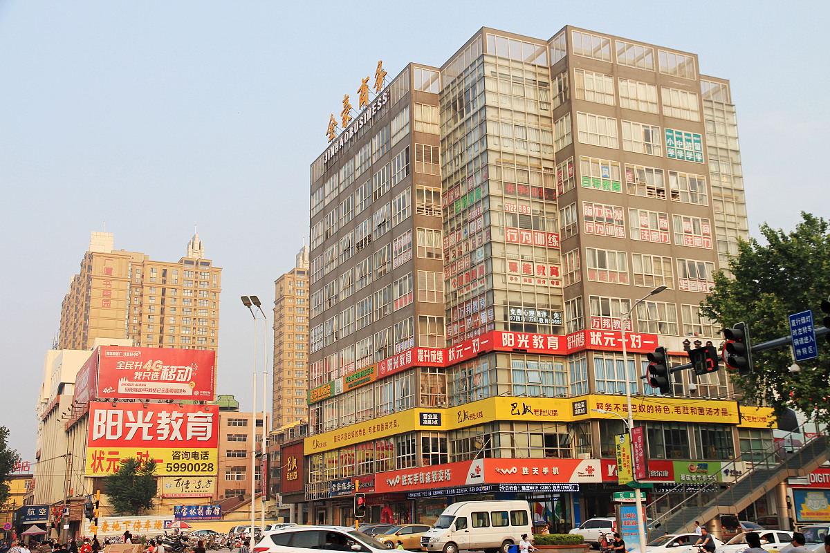 句容市华阳街道葛洪路东侧润阳广场01幢1层115室是句容华阳街道吗