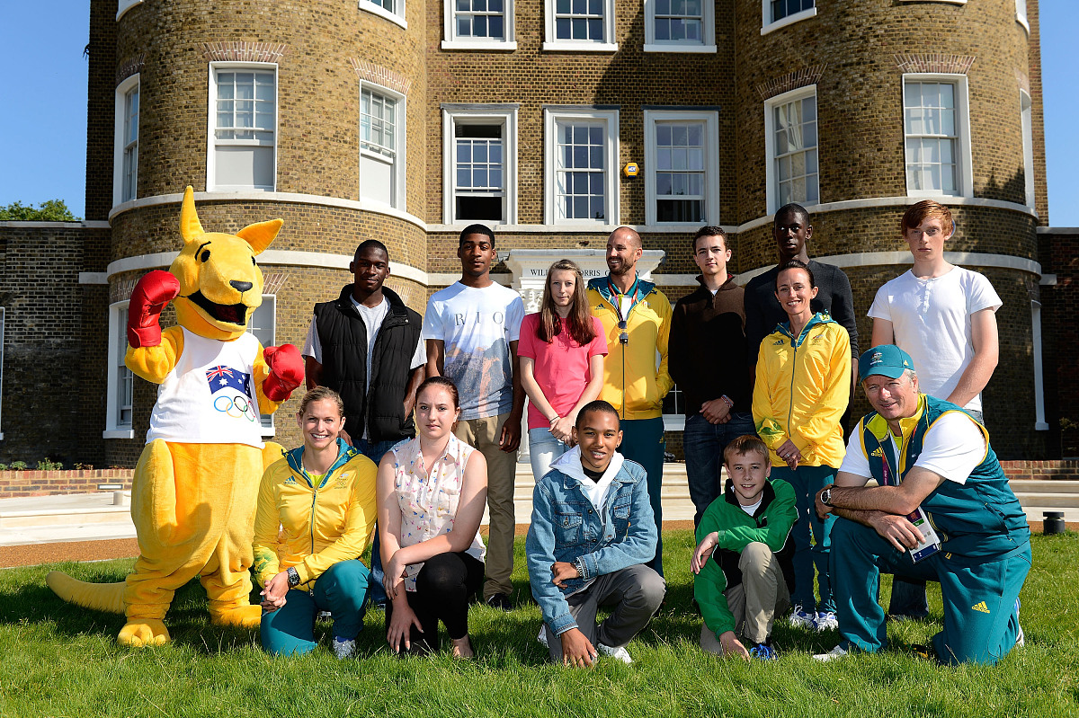 四川铁道职业学院2021年收费标准助学政策：；