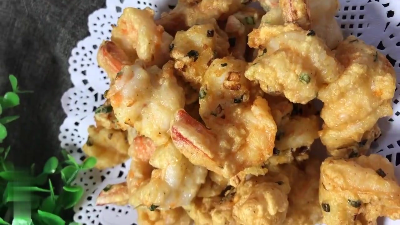 36秒教你制作 葱香虾仁