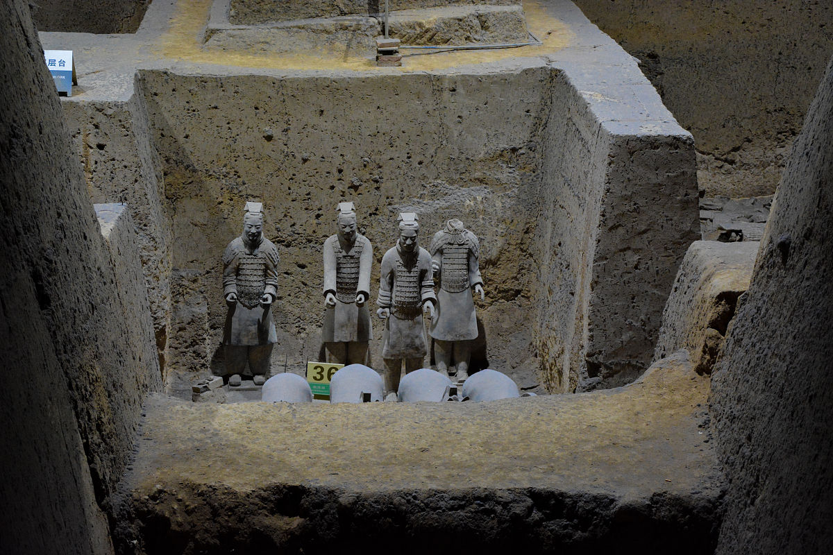 秦始皇是怎么死的？揭秘真实死因及历史真相