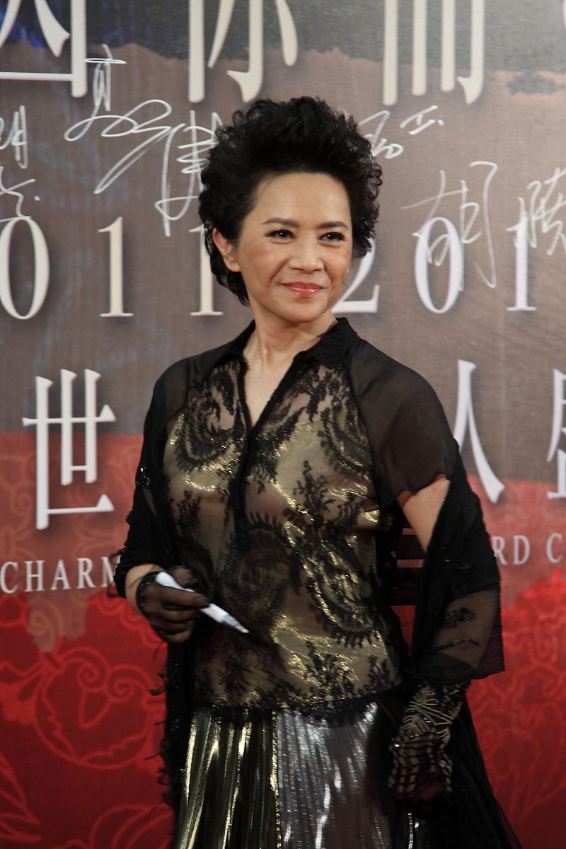 2012年3月31日,北京,《世界因你美丽-影响世界华人盛典2011至2012》在