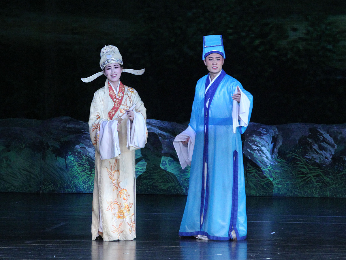 永恒的誓言：不离不弃的爱情故事