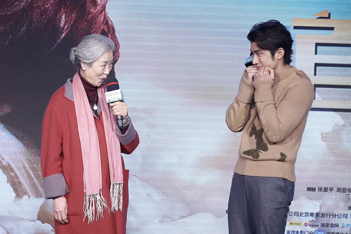 《非常父子档》：一段非凡的父子冒险之旅