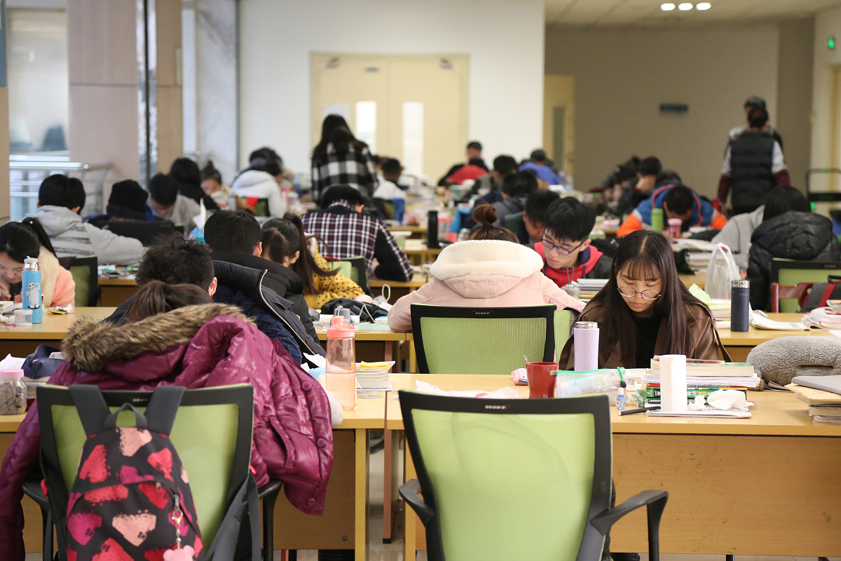 学生信息管理系统设计与实现：源于实际需求，面向未来发展