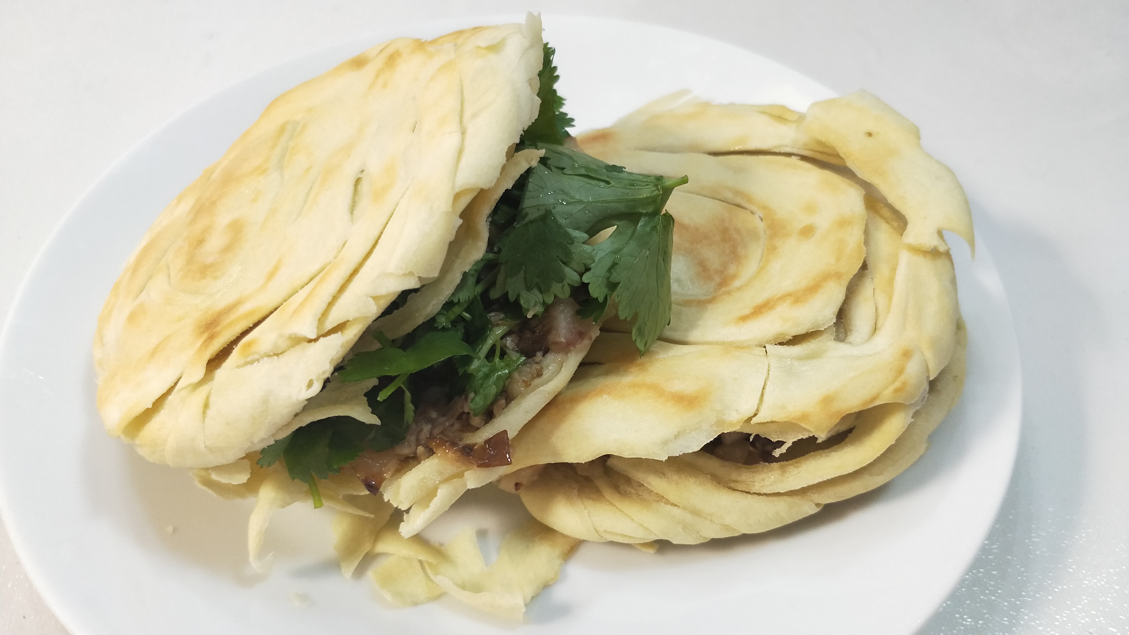 正宗地道的老潼关肉夹馍做法,酥到掉渣,好吃到停不下来