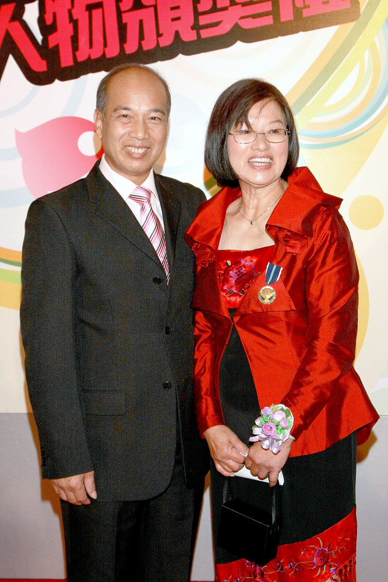 2010年10月17日,香港,"第一届感动香港十大人物颁奖礼".***_***+++_++