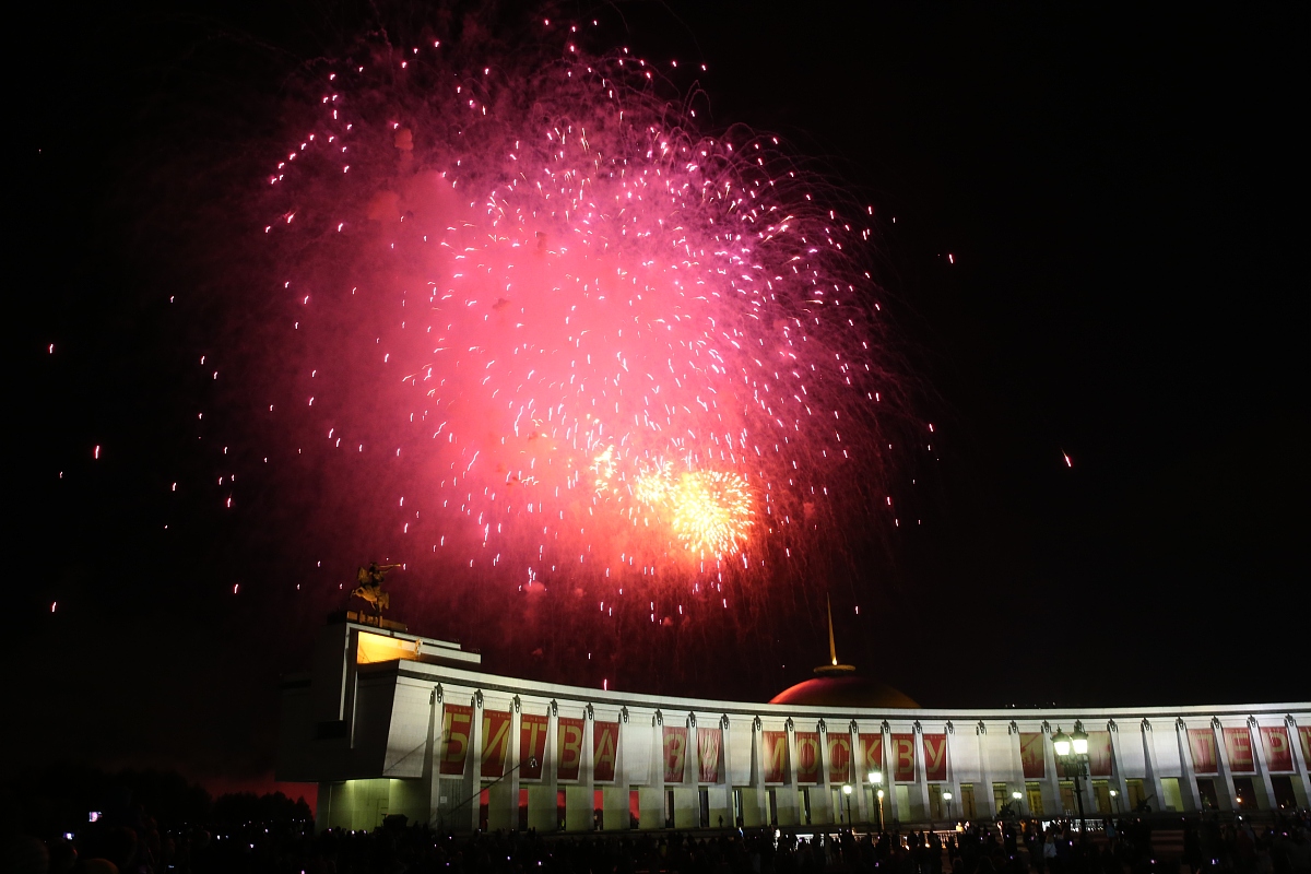 当地时间2017年5月9日,俄罗斯莫斯科,为了纪念卫国战争胜利72周年,盛
