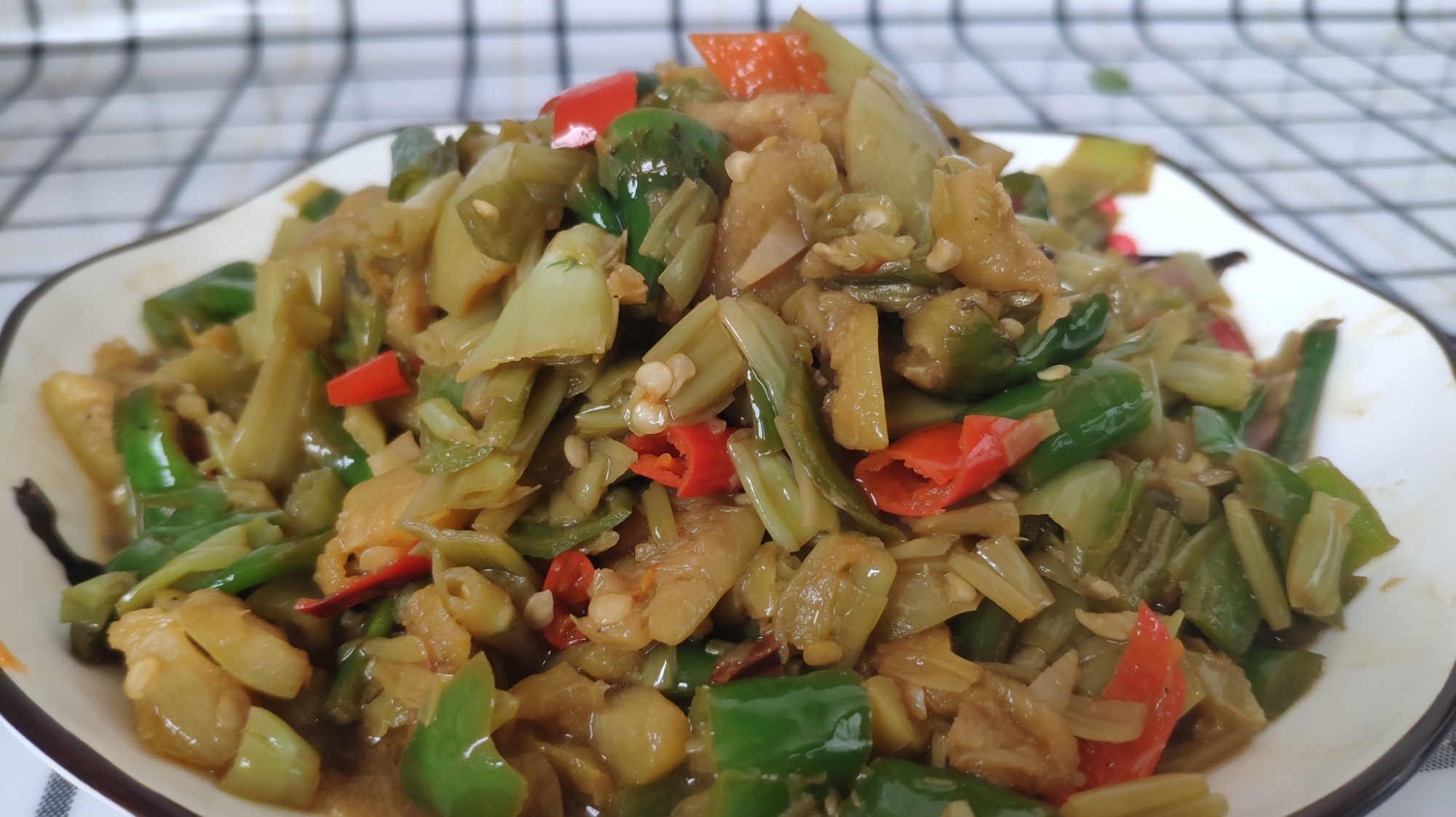 吃了30年的空心菜,还是这种做法最下饭,给红烧肉都不换,真过瘾