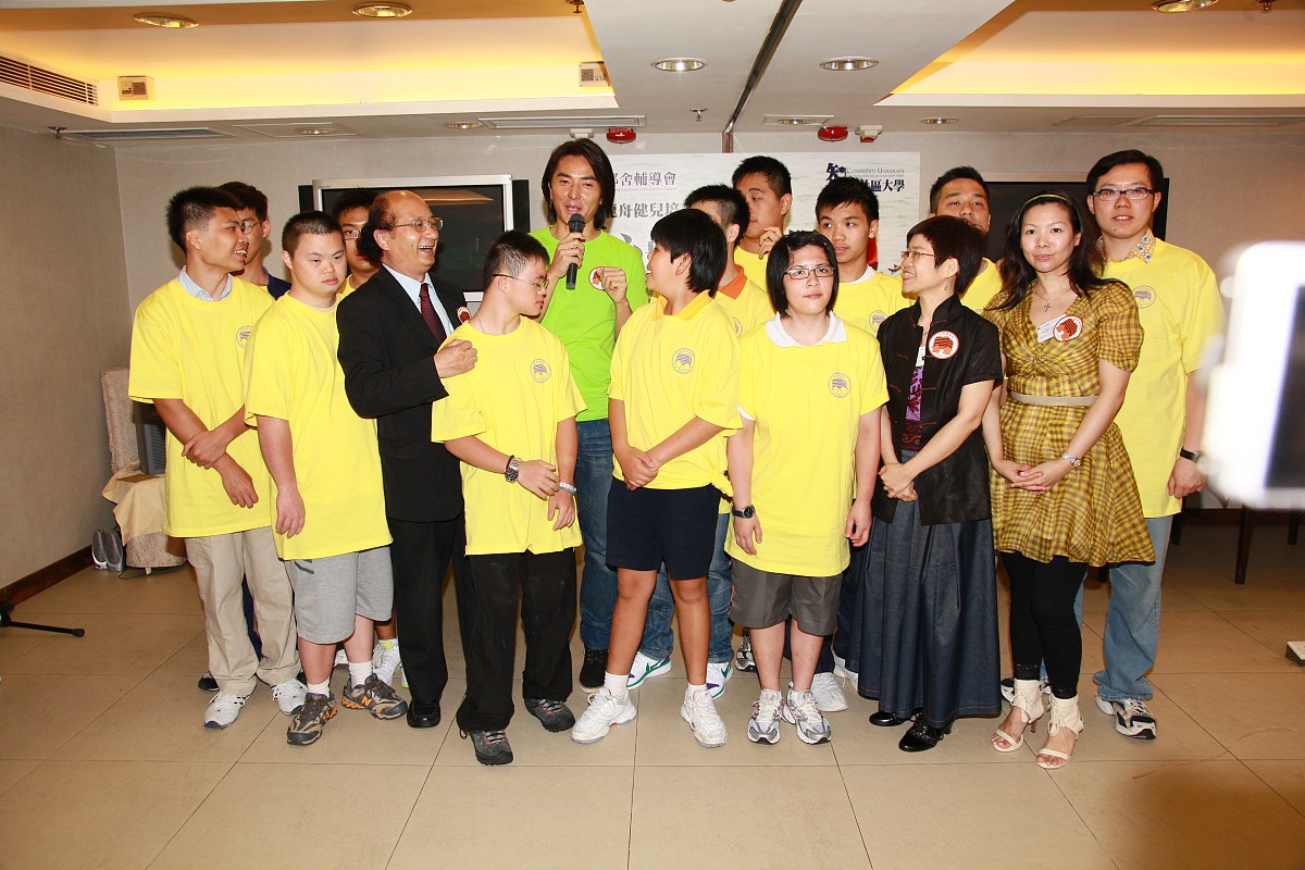 男生读重庆幼师学校毕业后当幼师的优势