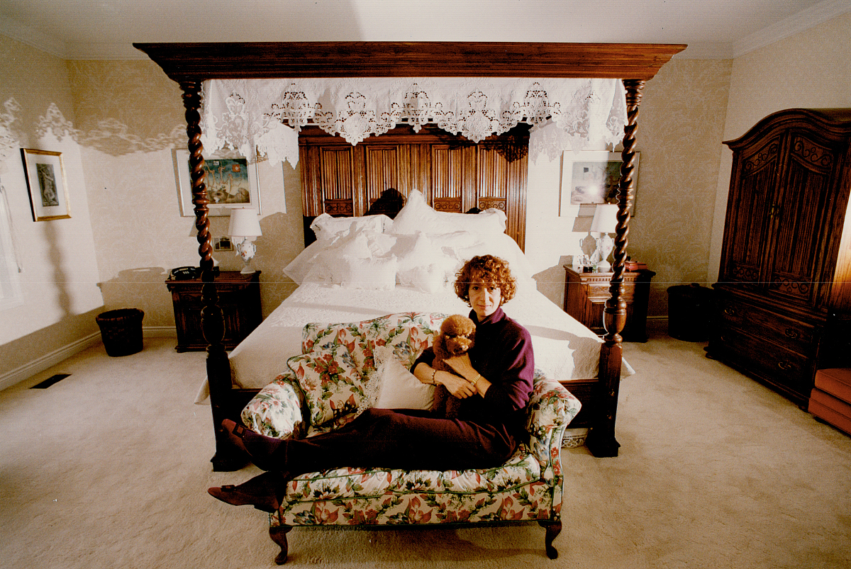 Sweetdreams 中文意思