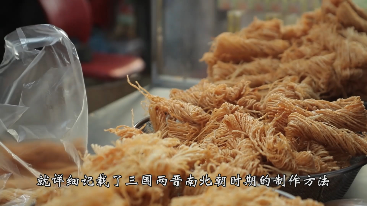菜市场深处的美食,金丝一样的馓子,这就是家乡的味道