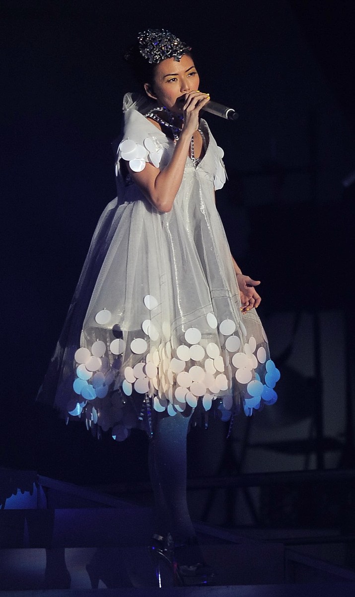 2010年8月28日,北京,孙燕姿《答案是》北京演唱会在首都体育馆举行.  