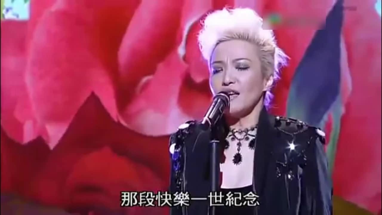 [图]刘雅丽演唱,梅艳芳《梦幻的拥抱》,好听