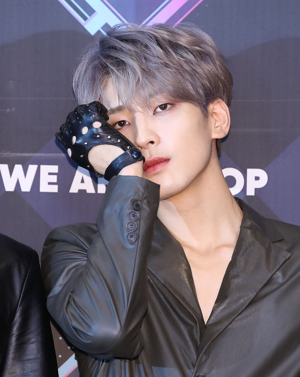 2019年9月19日,韩国首尔,明星参加《m! countdown》节目彩排.(=1)   =