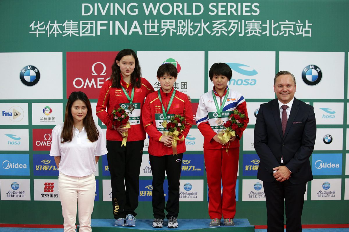 2018fina跳水世界杯北京站女子十米台:张家齐,任茜获金银